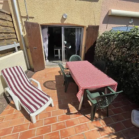 Apartmán Refait A Neuf Proche Richelieu, Terrasse, Piscine, Parking Et Clim Pour 5 Pers. - Fr-1-723-9